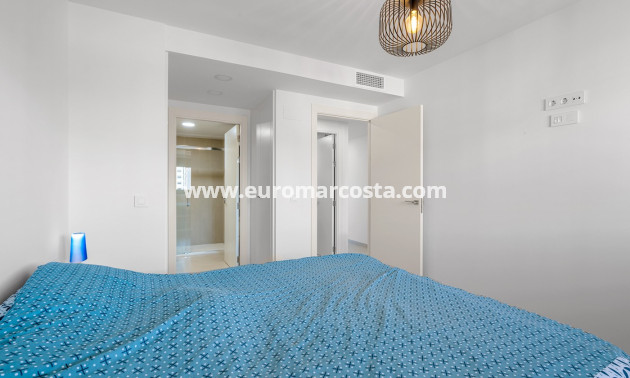 Sale - Apartments - Orihuela Costa