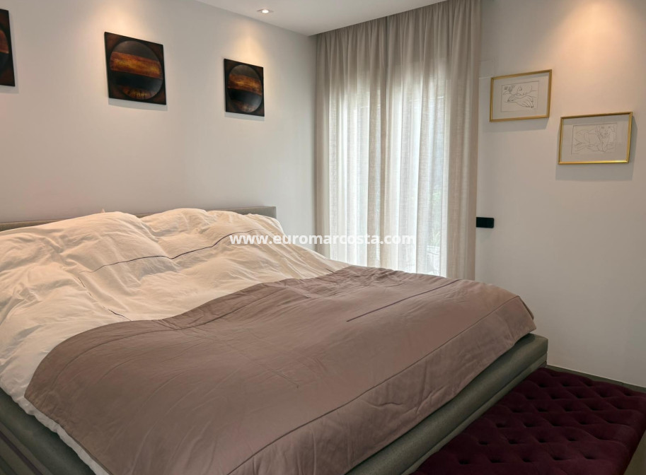 Sale - Villa - Algorfa - La Finca Golf