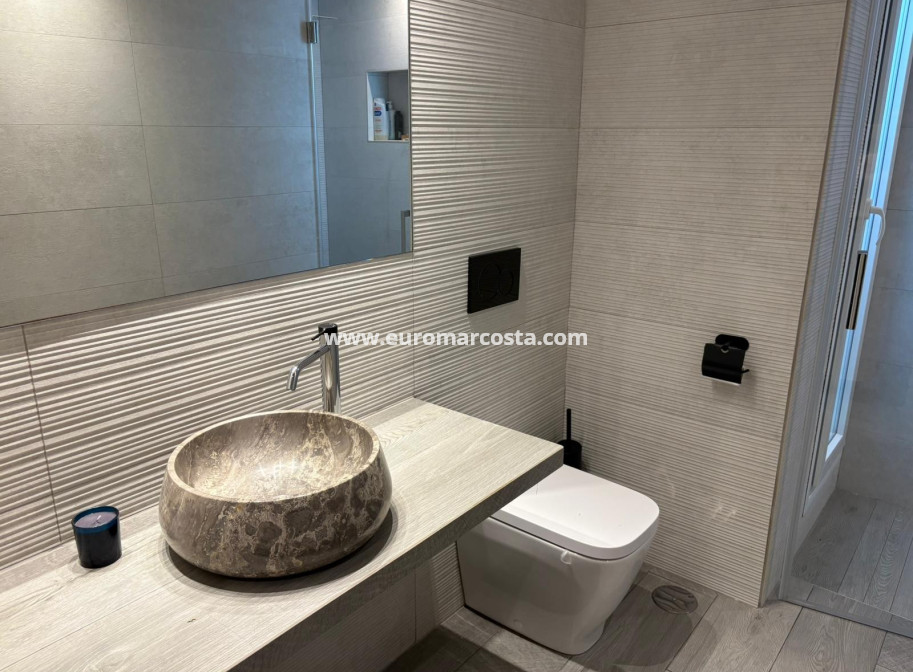 Sale - Villa - Algorfa - La Finca Golf