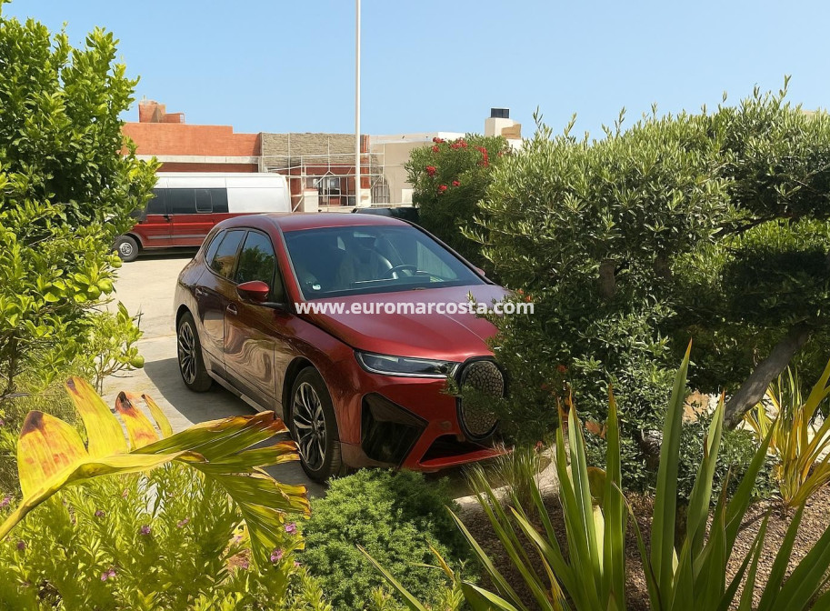 Sale - Villa - Algorfa - La Finca Golf