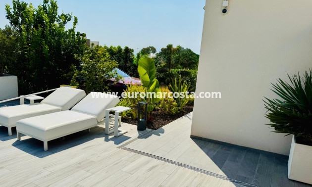 Sale - Villa - Algorfa - La Finca Golf