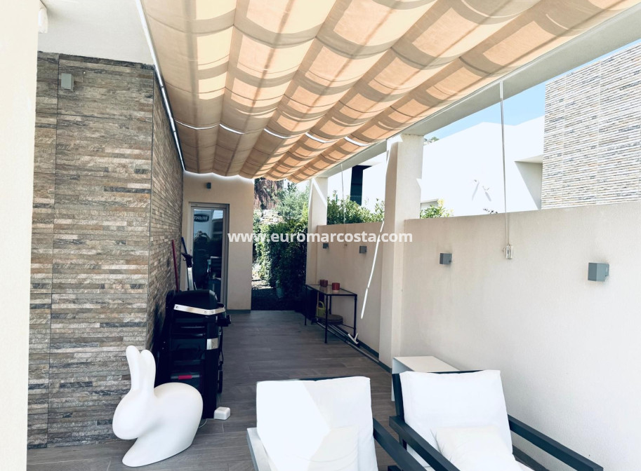 Sale - Villa - Algorfa - La Finca Golf