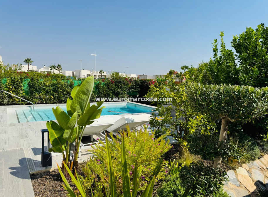 Sale - Villa - Algorfa - La Finca Golf