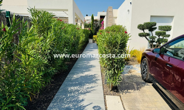 Sale - Villa - Algorfa - La Finca Golf