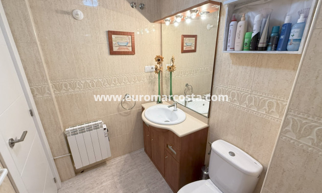 Sale - Apartments - Orihuela Costa