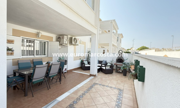 Sale - Apartments - Orihuela Costa