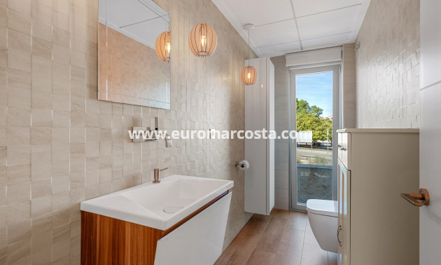 Objekte zum Wiederverkauf - Villa freitstehend - Benijofar