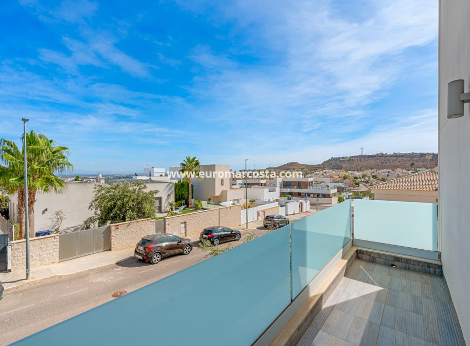 Objekte zum Wiederverkauf - Villa freitstehend - Benijofar