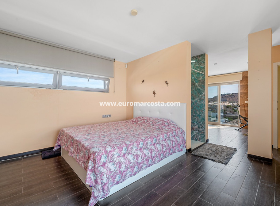 Objekte zum Wiederverkauf - Villa freitstehend - Benijofar