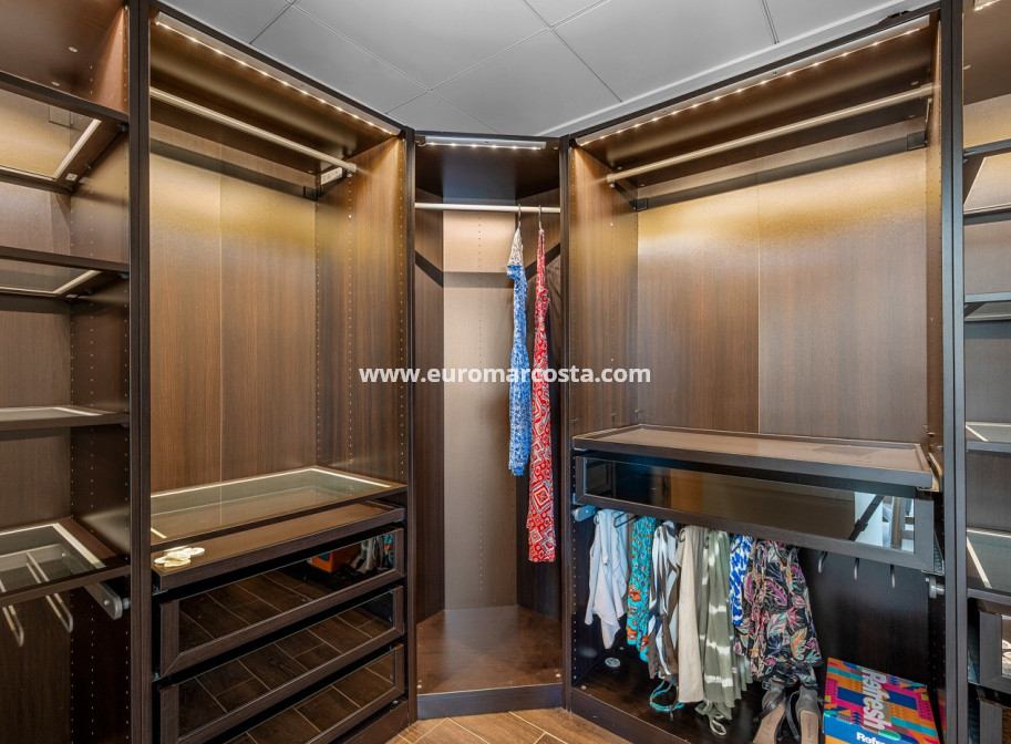 Objekte zum Wiederverkauf - Villa freitstehend - Benijofar