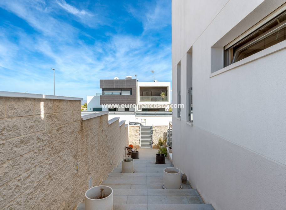 Objekte zum Wiederverkauf - Villa freitstehend - Benijofar