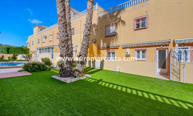 Objekte zum Wiederverkauf - Apartments - San Miguel de Salinas - Orihuela Costa