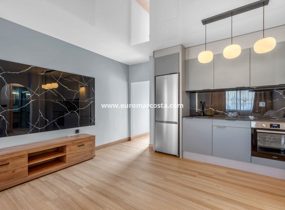 Objekte zum Wiederverkauf - Apartments - San Miguel de Salinas - Orihuela Costa