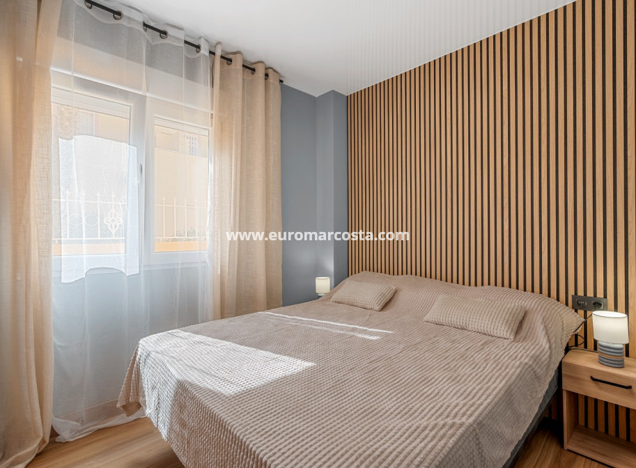 Objekte zum Wiederverkauf - Apartments - San Miguel de Salinas - Orihuela Costa