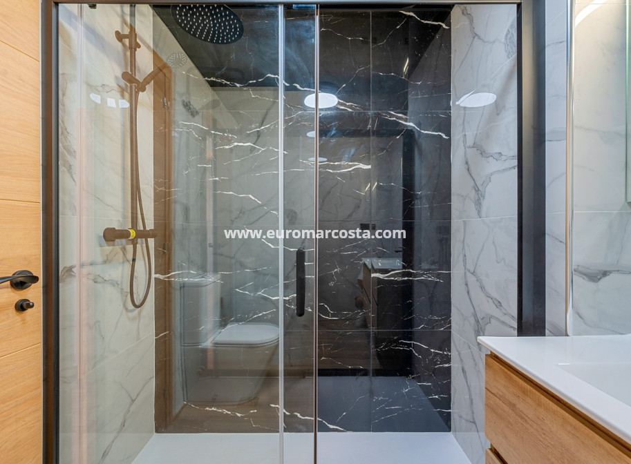 Objekte zum Wiederverkauf - Apartments - San Miguel de Salinas - Orihuela Costa