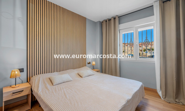 Objekte zum Wiederverkauf - Apartments - San Miguel de Salinas - Orihuela Costa