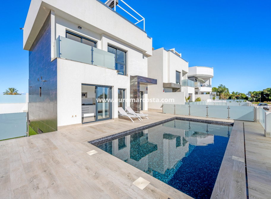 Sale - Villa - Los Alcazares - La Manga del Mar Menor