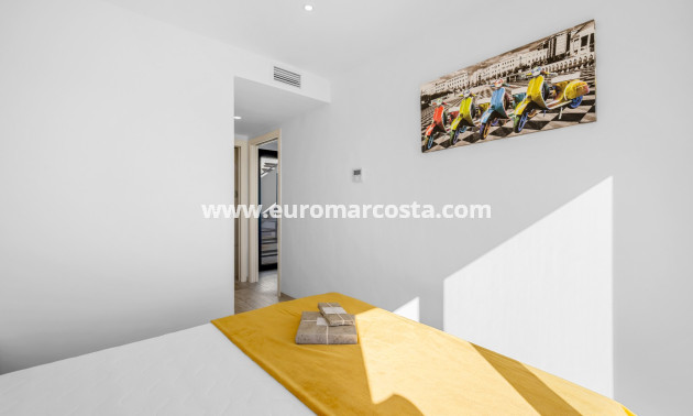Sale - Villa - Los Alcazares - La Manga del Mar Menor