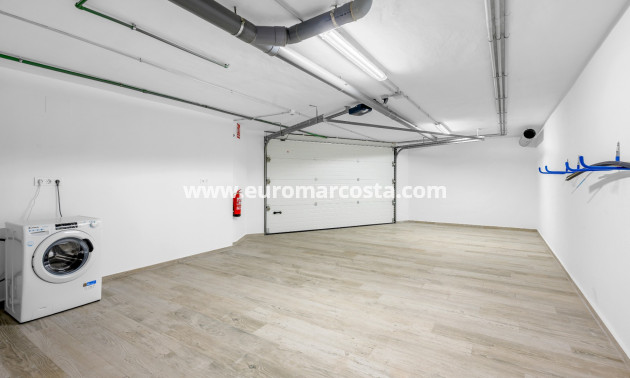 Sale - Villa - Los Alcazares - La Manga del Mar Menor