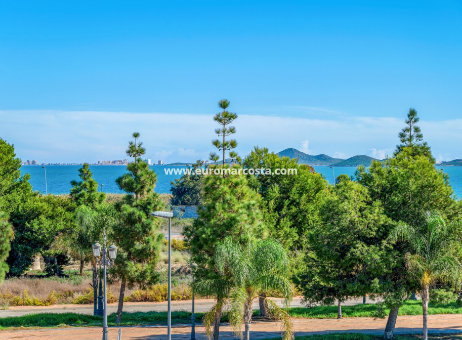 Sale - Villa - Los Alcazares - La Manga del Mar Menor