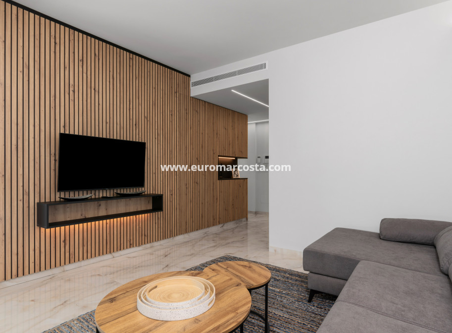 New Build - detached - Algorfa