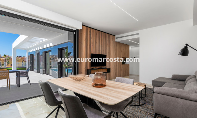 New Build - detached - Algorfa