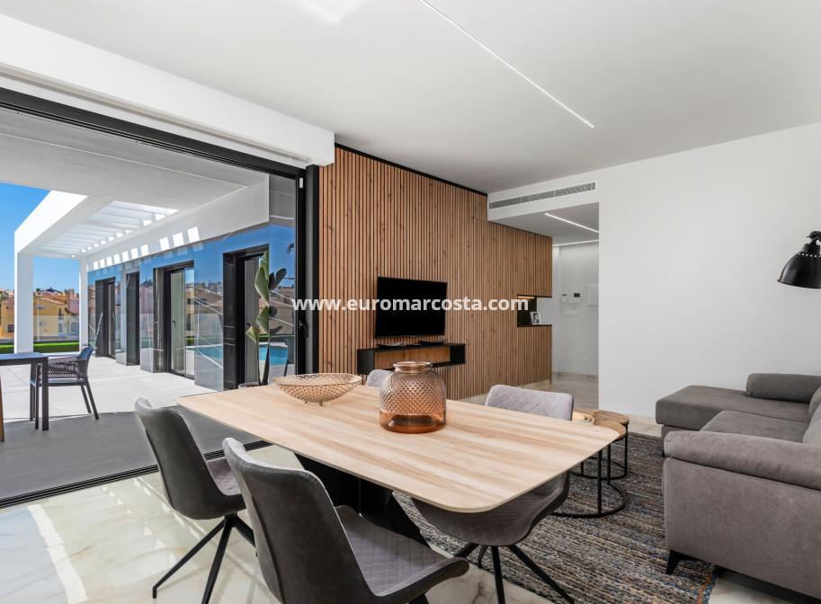 New Build - detached - Algorfa