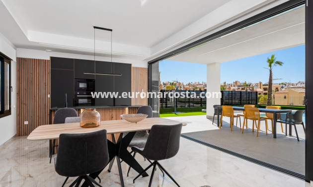 New Build - detached - Algorfa