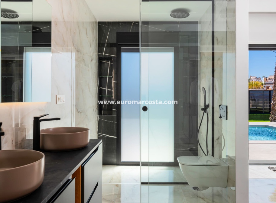 New Build - detached - Algorfa