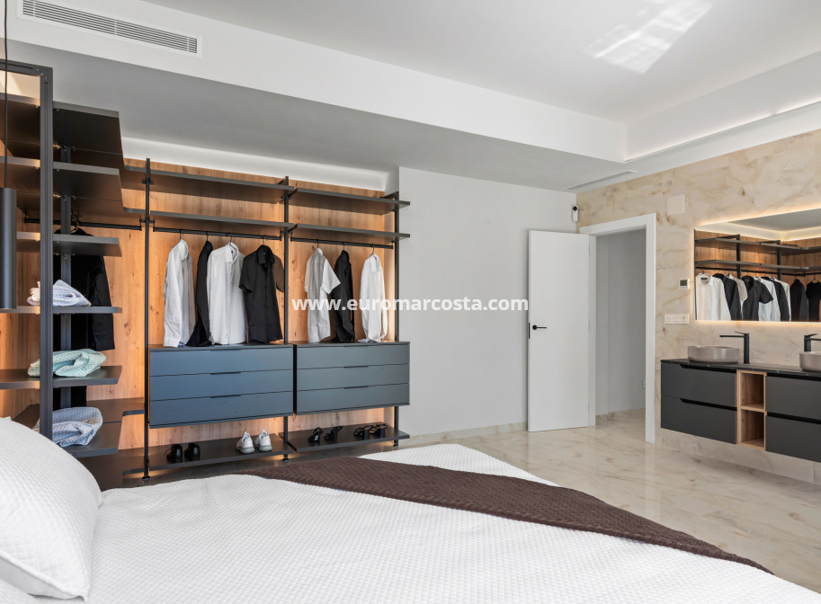 New Build - detached - Algorfa