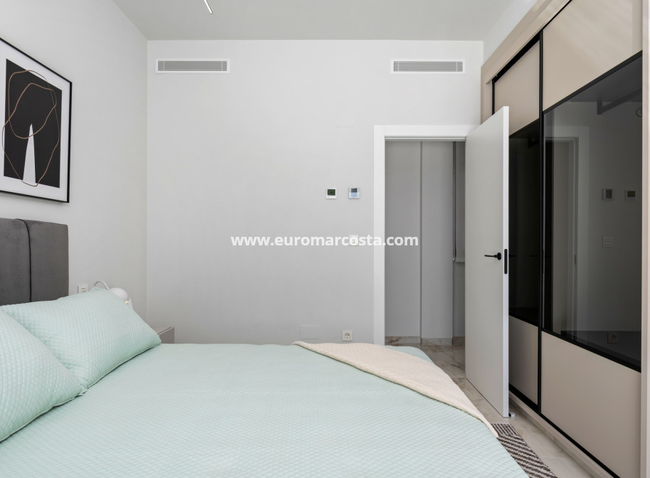 New Build - detached - Algorfa