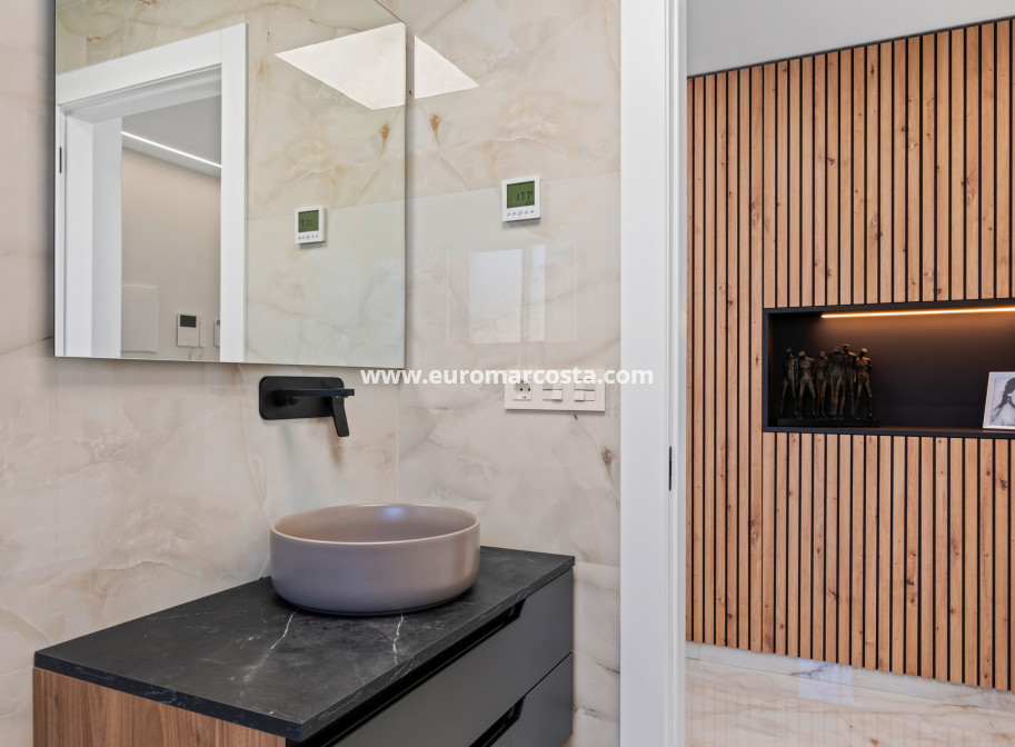 New Build - detached - Algorfa