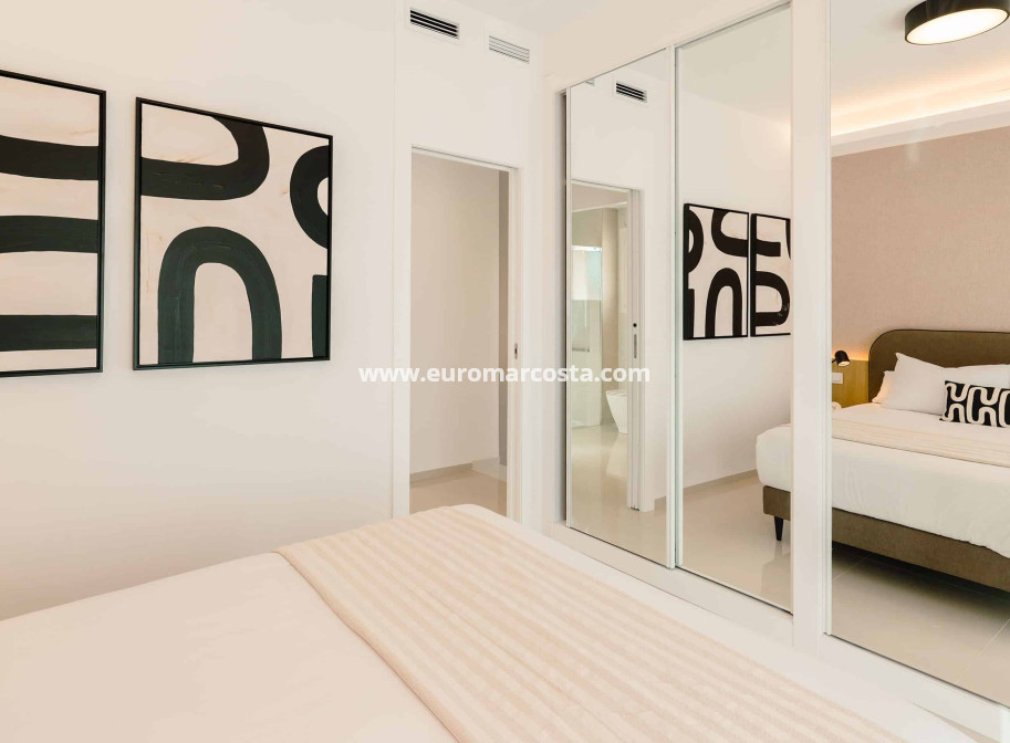 Nueva construcción  - Quad - Rojales