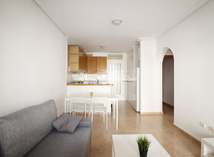 Objekte zum Wiederverkauf - Wohnung - Orihuela Costa