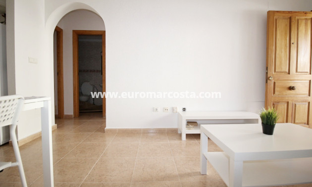 Objekte zum Wiederverkauf - Wohnung - Orihuela Costa