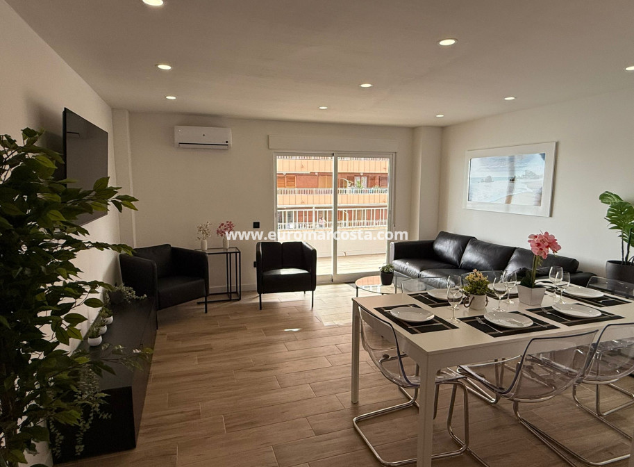 Venta - Apartamento / piso - Torrevieja - TORREVIEJA