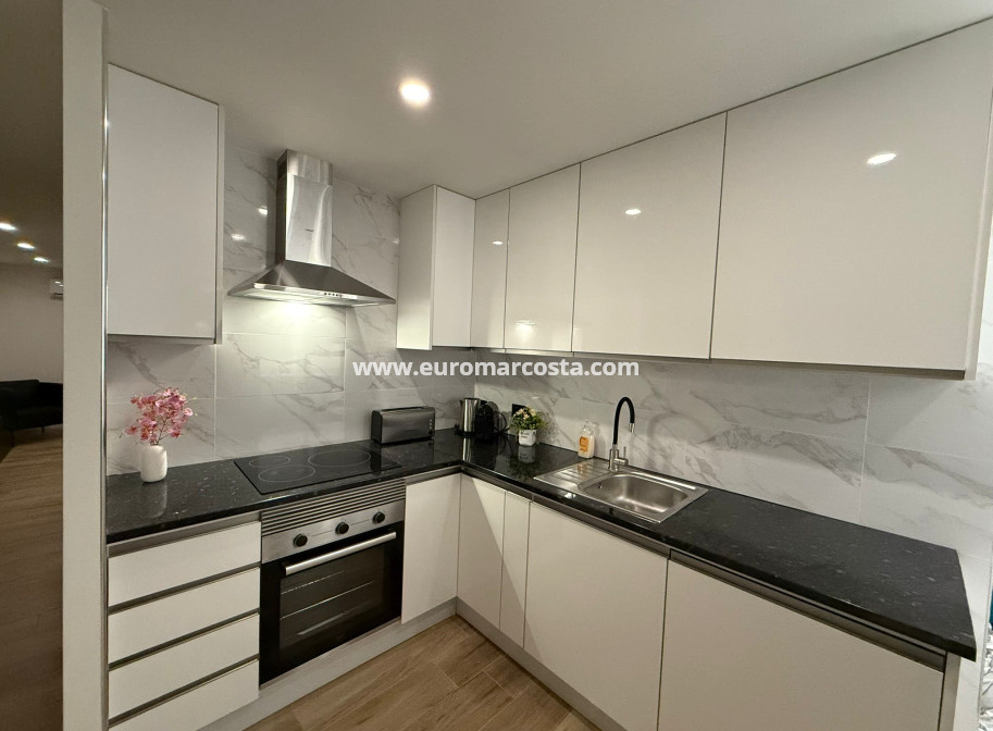 Venta - Apartamento / piso - Torrevieja - TORREVIEJA