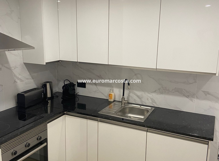 Venta - Apartamento / piso - Torrevieja - TORREVIEJA