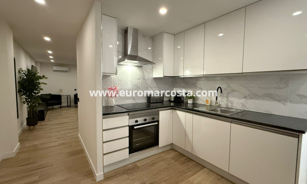 Venta - Apartamento / piso - Torrevieja - TORREVIEJA