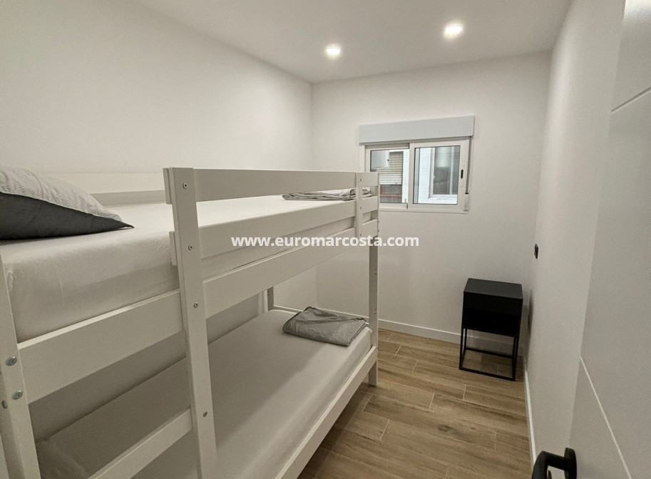 Venta - Apartamento / piso - Torrevieja - TORREVIEJA