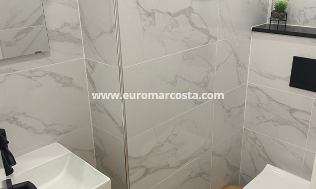 Venta - Apartamento / piso - Torrevieja - TORREVIEJA