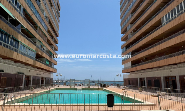 Venta - Apartamento / piso - Torrevieja - TORREVIEJA