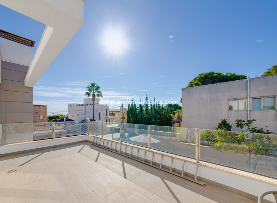 Sale - Apartment / flat - Torrevieja - TORREVIEJA