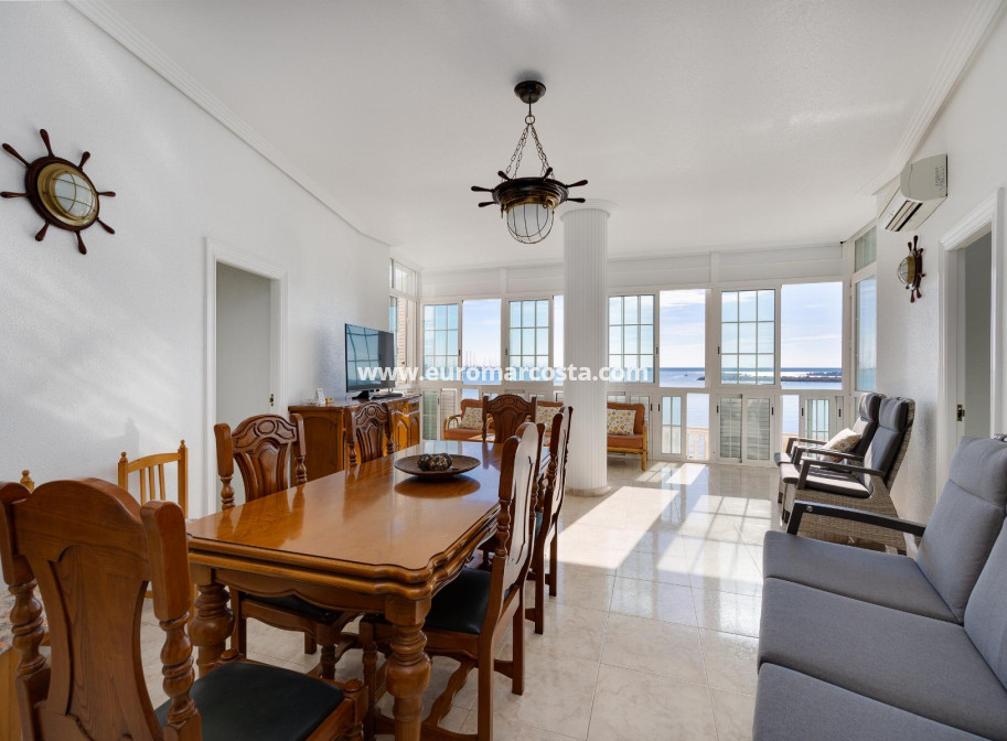 Objekte zum Wiederverkauf - Wohnung - Torrevieja - TORREVIEJA