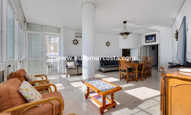 Objekte zum Wiederverkauf - Wohnung - Torrevieja - TORREVIEJA