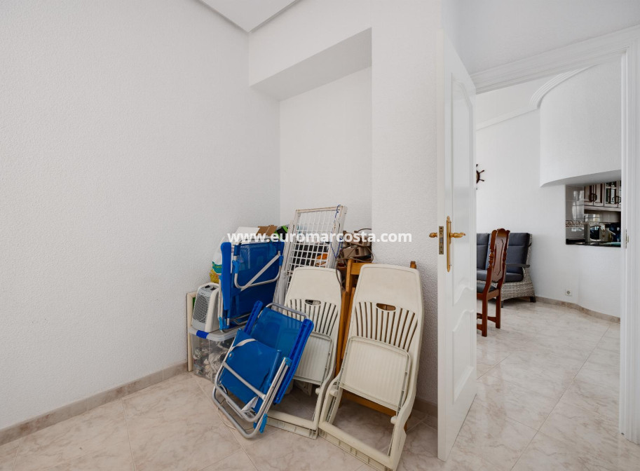 Objekte zum Wiederverkauf - Wohnung - Torrevieja - TORREVIEJA