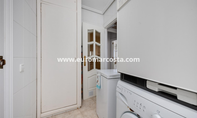 Objekte zum Wiederverkauf - Wohnung - Torrevieja - TORREVIEJA