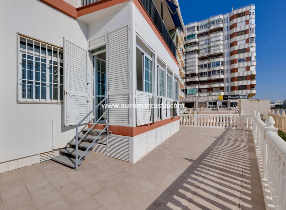 Objekte zum Wiederverkauf - Wohnung - Torrevieja - TORREVIEJA