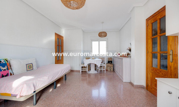 Sale - Apartment / flat - Torrevieja - TORREVIEJA