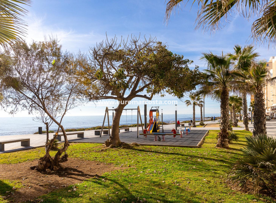 Sale - Apartment / flat - Torrevieja - TORREVIEJA
